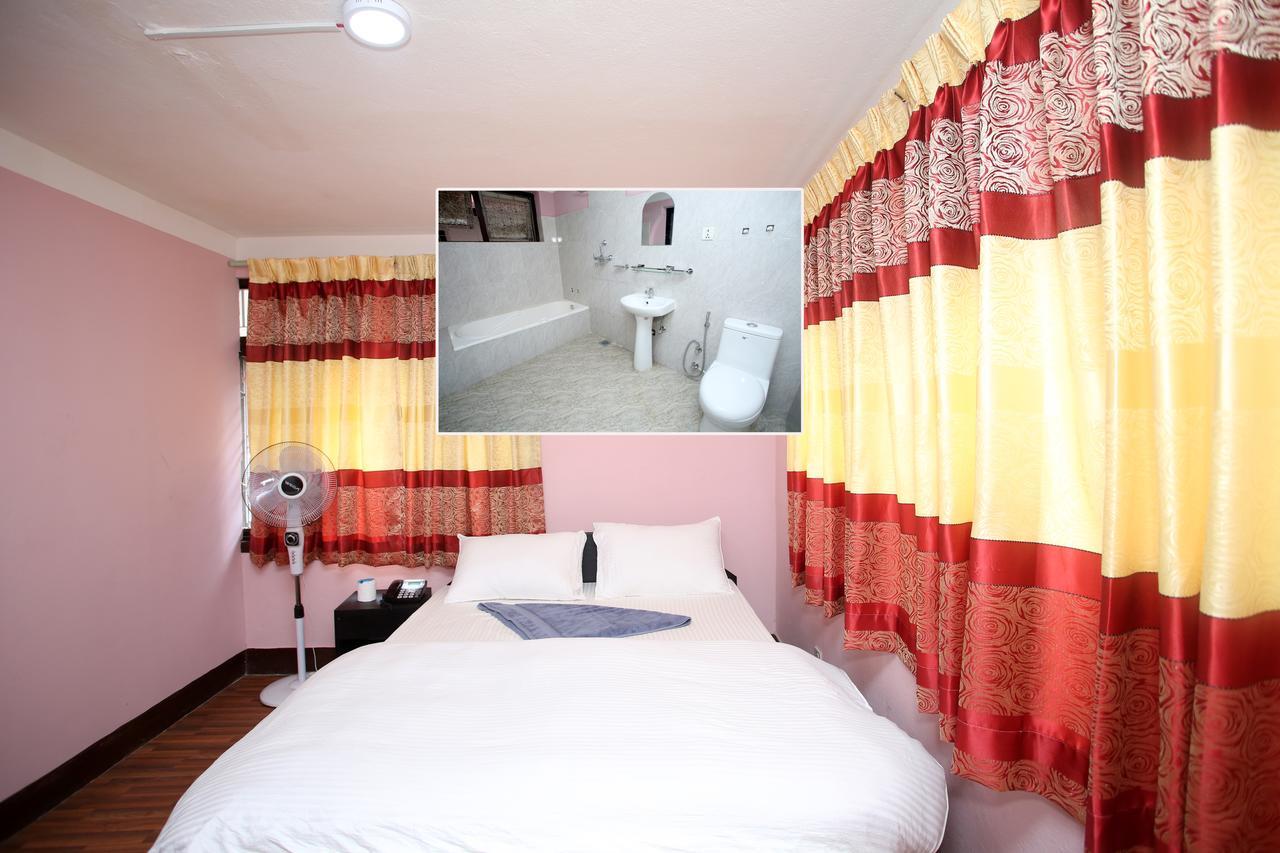 Mitra Garden Inn Katmandu Eksteriør billede
